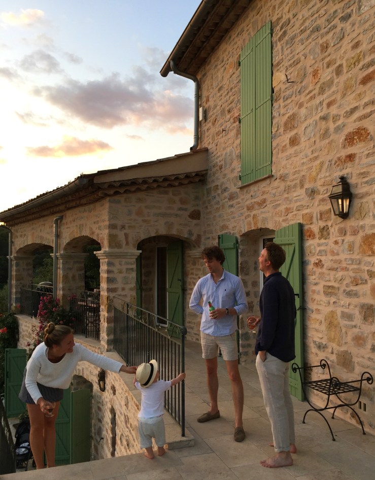 Fördrink i kvällsljus